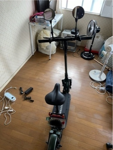 ブレイズEVスクーター