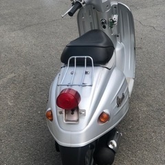 (完売御礼)⭕️SUZUKI ヴェルデ　２スト空冷、50cc お洒落な爆速車両です⭕️の画像