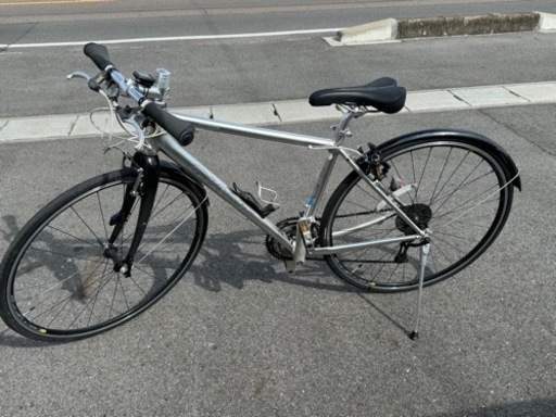 ロードバイク　giant R1