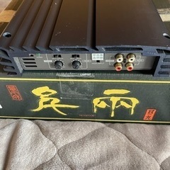自動車用パワーアンプ　60W4チャンネルの画像