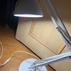 ニトリ　電気スタンドの画像