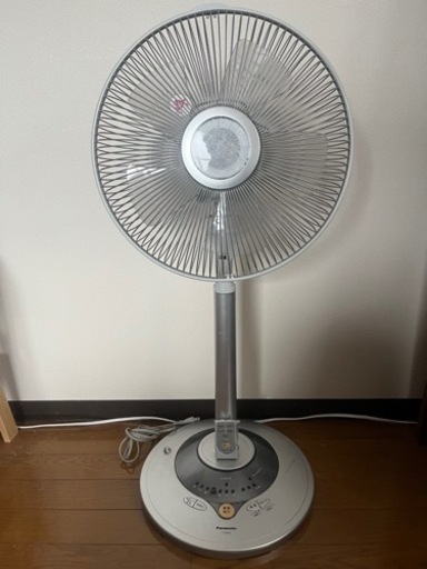 Panasonic扇風機　2012年製　F-CH327