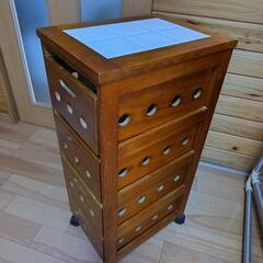 桐製　カウンターワゴン　キャスター付　キッチンワゴン　タイル天板の画像