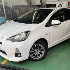 燃費良し♪どこにでも行けるコンパクトカー！！の画像