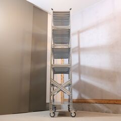 ASPLUND(アスプルンド)取り扱いのメーカーMETALSISTEM(メタルシステム)6段スチールシェルフ。店舗什器などにもおススメのインダストリアルなオープンシェルフは飾り棚としても♪の画像