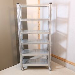 ASPLUND(アスプルンド)取り扱いのメーカーMETALSISTEM(メタルシステム)6段スチールシェルフ。店舗什器などにもおススメのインダストリアルなオープンシェルフは飾り棚としても♪の画像