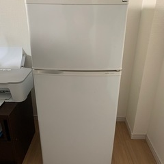冷蔵庫差し上げます。