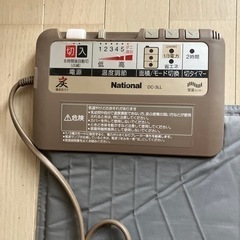 【無料】8/6、7引渡し 電気カーペット　National製の画像