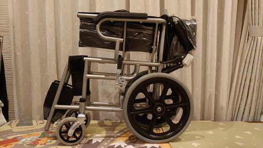 介助用車椅子　未使用新品です