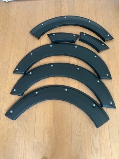 ハイエース　オーバーフェンダー　4ヶ月使用