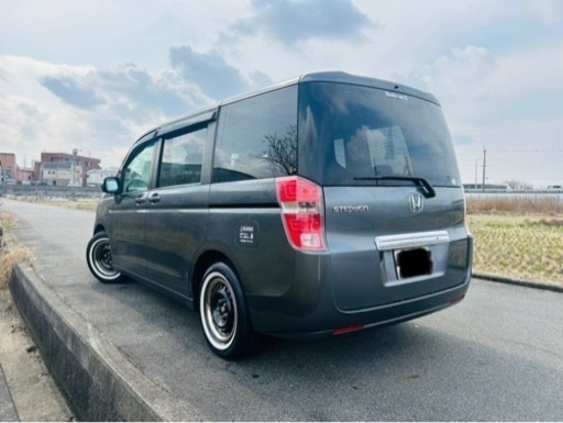 カスタム多数❗️ホンダステップワゴンRK1 ホワイトリボンUS風 (KK1028 