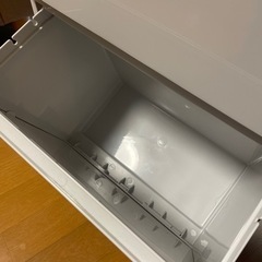 すっきり収まる薄型ワイドペダルペール（2段40リットル）の画像