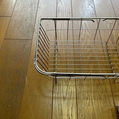 ステンレス製水切りカゴの画像