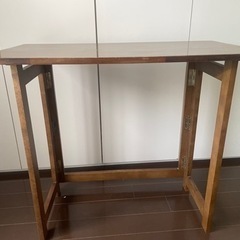 折り畳み机の画像