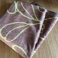 ラグ　185✖️185cm