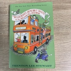 洋書　The mysterious Benedict society