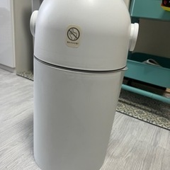 オムツペール　オムツゴミ箱