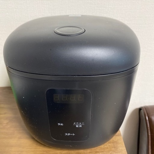 炊飯器　3合炊き