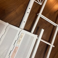 ニッセン　宮付ロフトベッド　ハイタイプ　白　コンセント付の画像