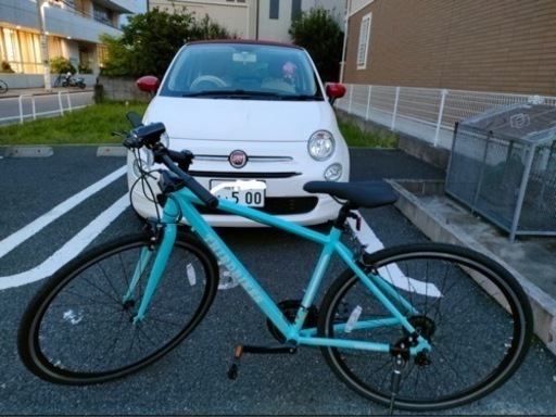 水色のクロスバイク　THIRD BIKES