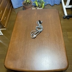 あげます　机　こたつ　　