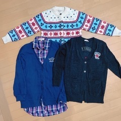 ⑪⑫⑬ニット系1着150円　３着300円の画像