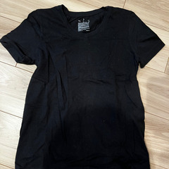 無印良品　VネックTシャツ　Sサイズの画像