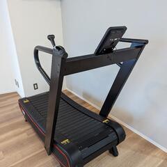 ONI自走式トレッドミル 2台の画像