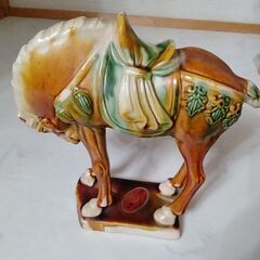 馬の親子の飾り物の画像