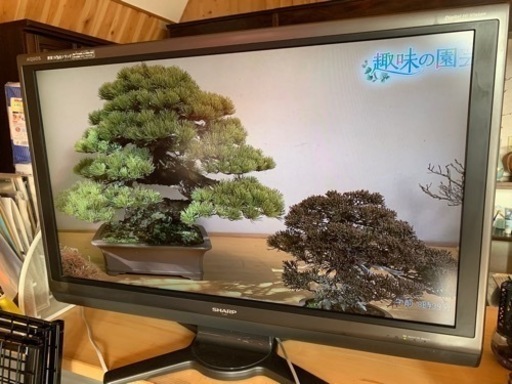 SHARP 40型液晶テレビ