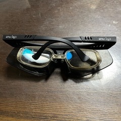 UOMO メガネの上からサングラス　レンズ便利度付メガネね上からサングラスの画像