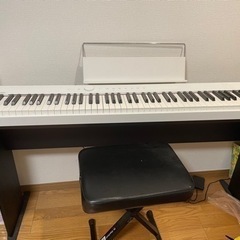 電子ピアノ