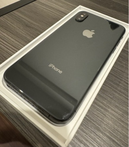 iPhone XS スペースグレイ（64G）