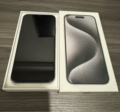 iPhone XS スペースグレイ（64G）