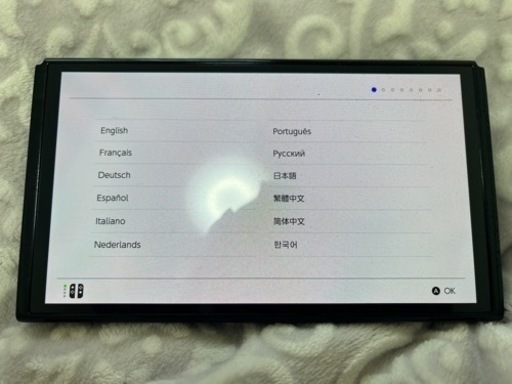 【美品】Nintendo Switch 有機ELモデル [Joy-Con(L)/(R)ホワイト]