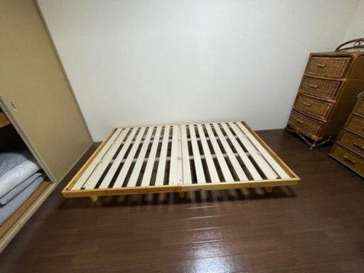 （値下げ）ニトリ　セミダブルベッド　マット付き