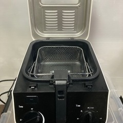 電気フライヤー　調理器具　キッチン家電の画像