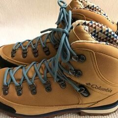 Colimbia　コンロビア　登山靴　23.5
