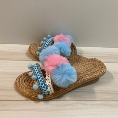 タイ🇹🇭で買ったサンダル（多分藁で作られてる）