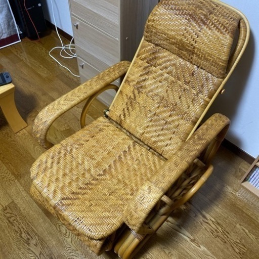 ラタンチェア