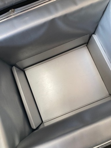 美品✨医薬品　保温保冷ボックス