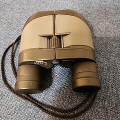 双眼鏡　(ケース付き)