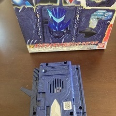 お値引き　DXキングライオン大戦記ワンダーライドブックの画像