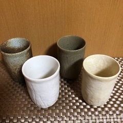 湯呑み茶碗、和菓子皿、菓子鉢の画像
