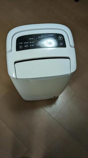 空気清浄機能付き除湿機