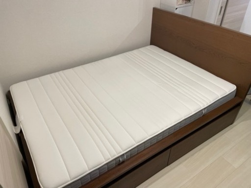 IKEA ダブルベットフレーム