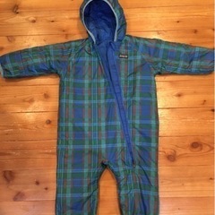 値下げました！Patagoniaベビースキーウェアつなぎサイズ80の画像