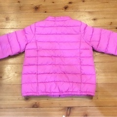 値下げました！babyGAP ダウンジャケット サイズ105cmの画像