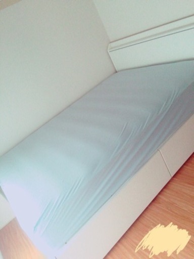 ニトリ　ダブルベッドフレーム　収納付き　白