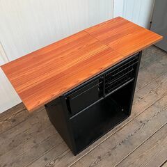 スライド式伸縮天板ラック（キャスター欠品）の画像